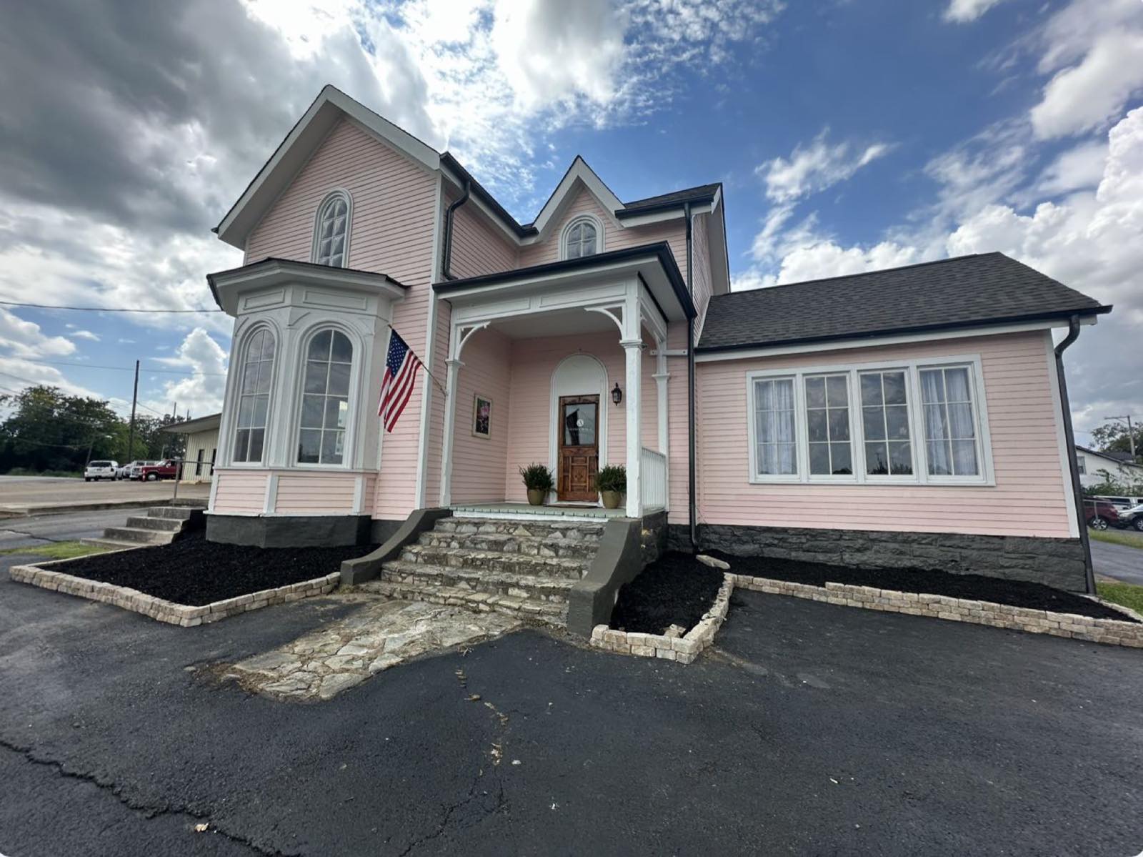 1204 S Main St