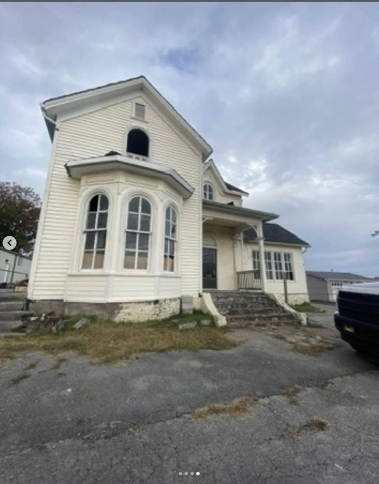1204 S Main St