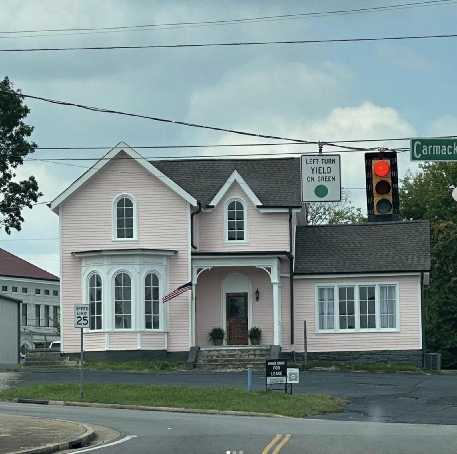 1204 S Main St