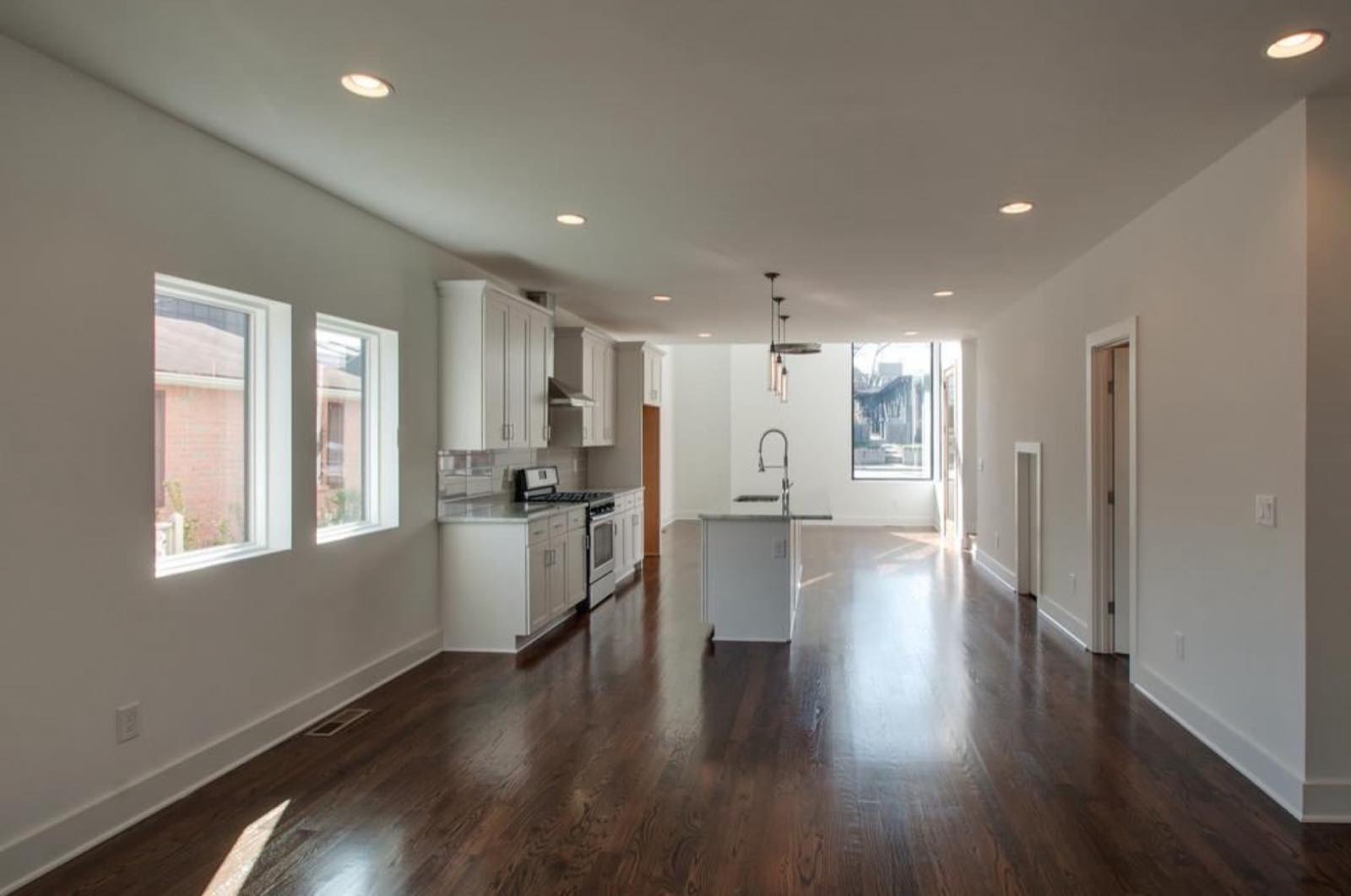 1716 6th Ave N